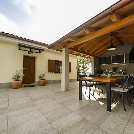 Casa Tilia Villa Sapjane Bagian luar foto