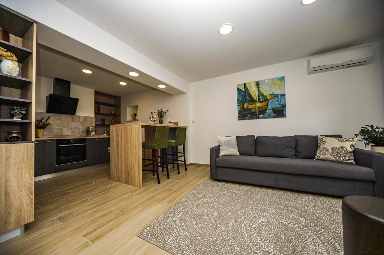 Casa Tilia Villa Sapjane Bagian luar foto