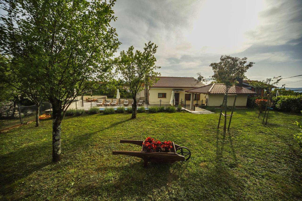 Casa Tilia Villa Sapjane Bagian luar foto